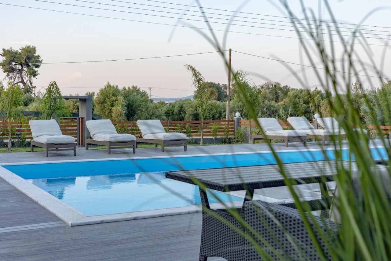 פפקוהורי Assos Luxury Villas מראה חיצוני תמונה