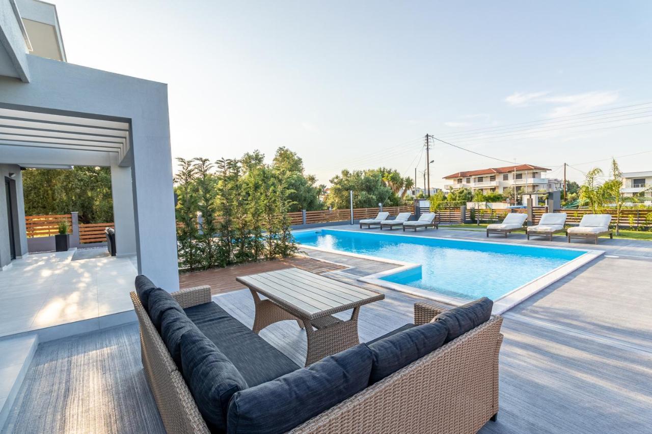 פפקוהורי Assos Luxury Villas מראה חיצוני תמונה