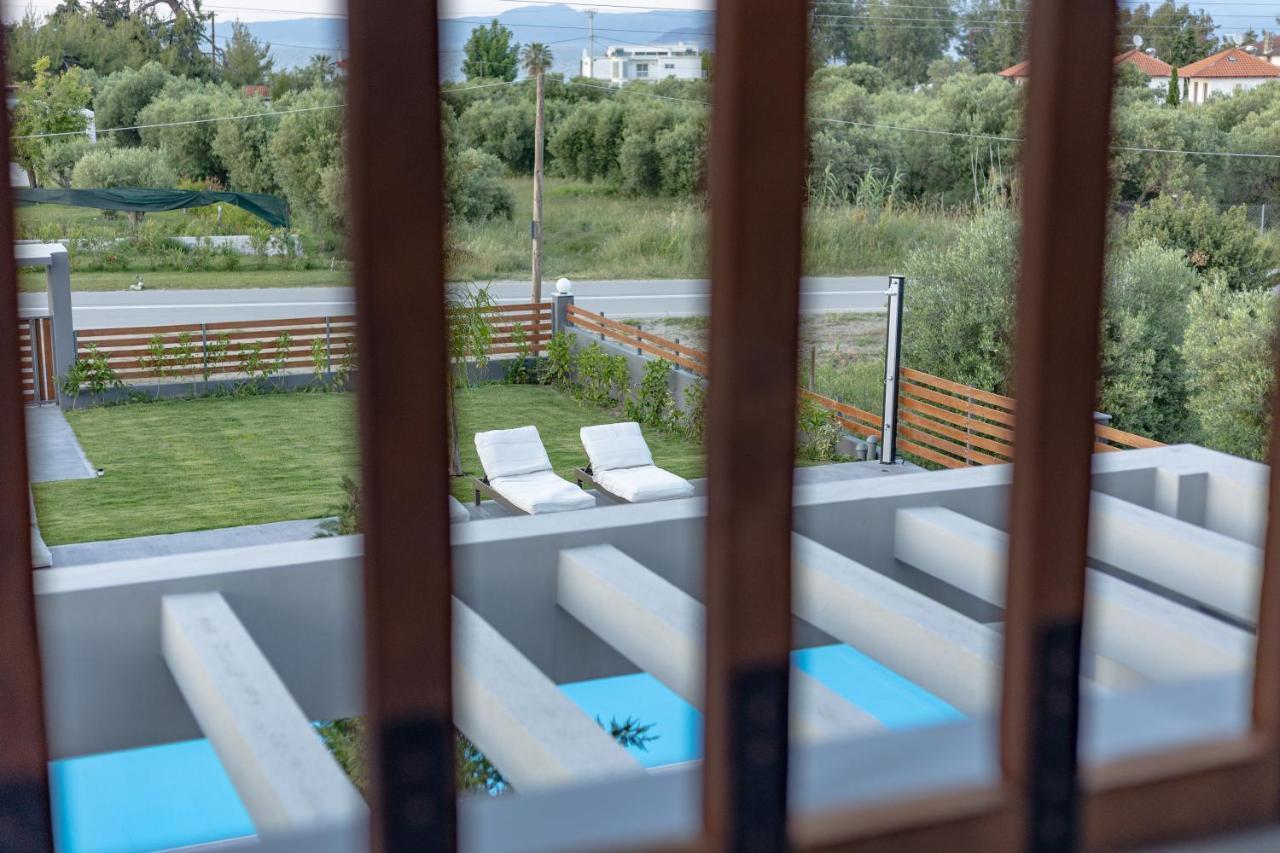 פפקוהורי Assos Luxury Villas מראה חיצוני תמונה
